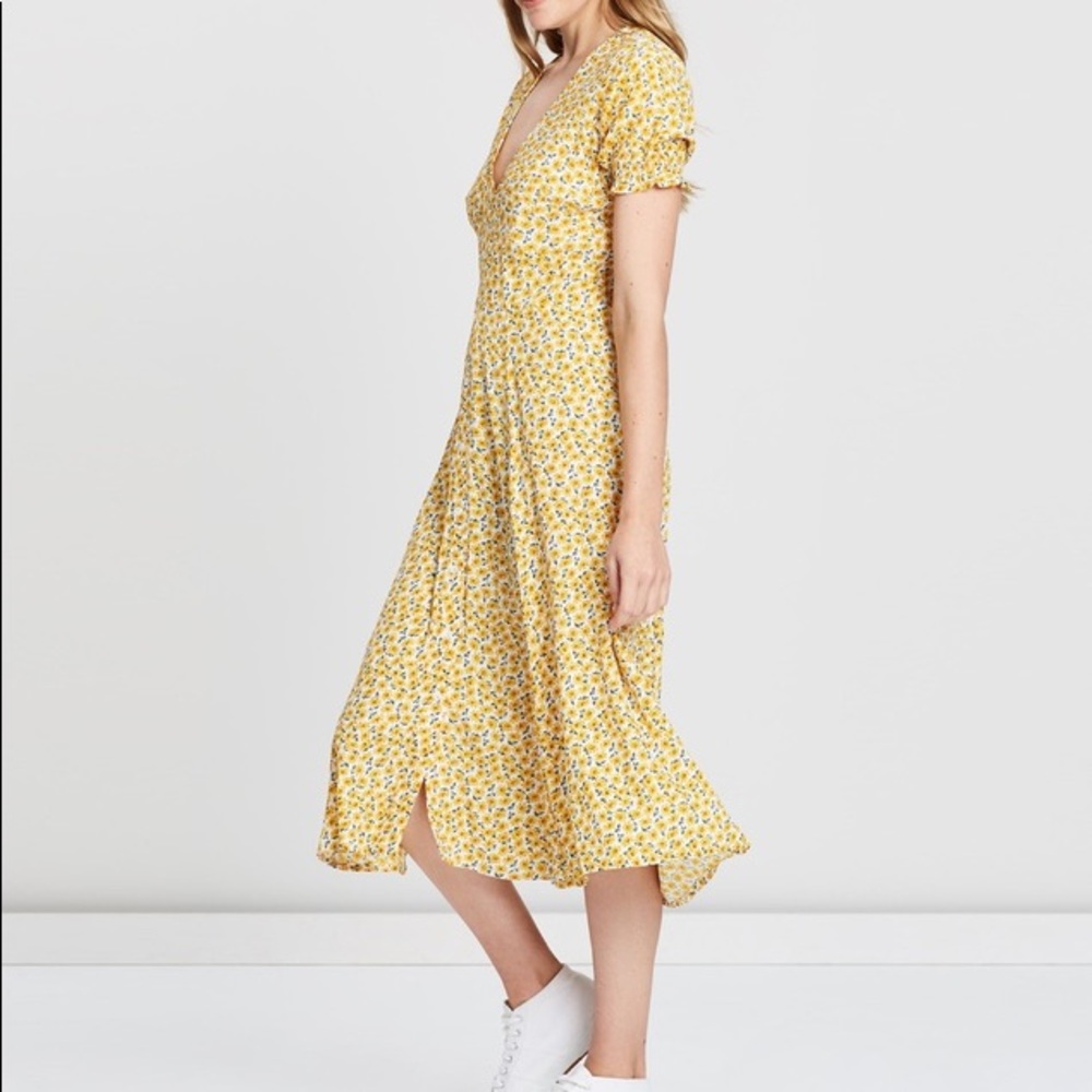✨SOLD✨Faithfull the Brand • Ari midi dress - Picture 2 of 8